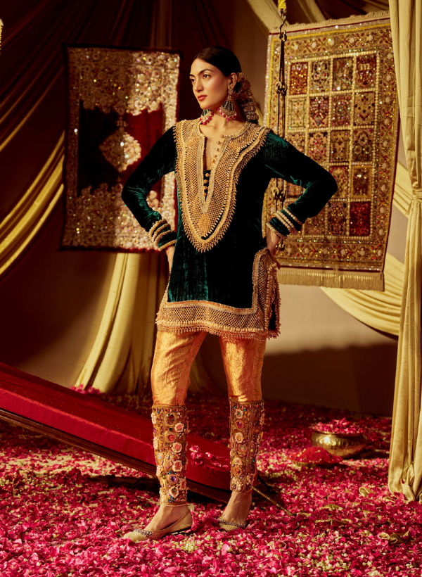 Dark Green & Gold Embellished Kurta Set