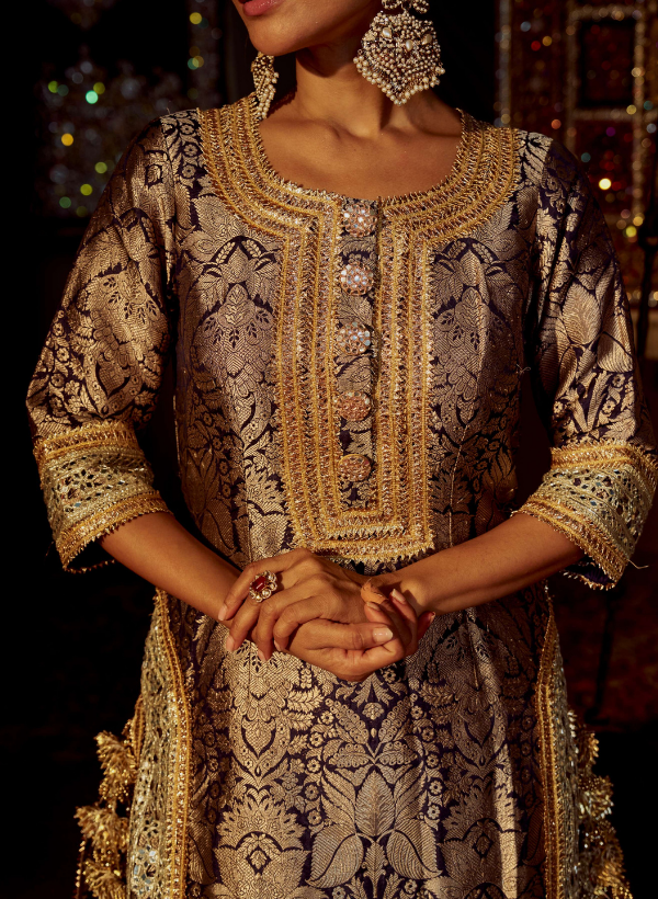 Blue Banarasi Kurta Set With Mirror & Gota Work