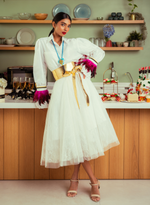 Load image into Gallery viewer, WHITE TAFETTA SHIRT PAIRED WITH WHITE TULLE FLARE SKIRT