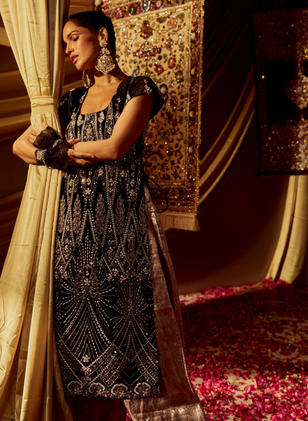 Black Embellished Velvet Kurta Set