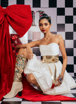 Load image into Gallery viewer, WHITE TAFFETA FLARE TUBE DRESS