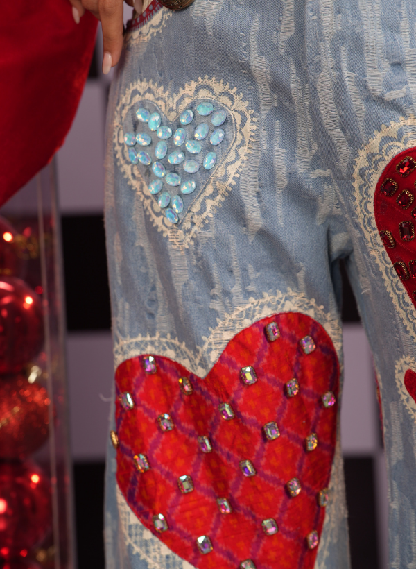 METALLIC THREAD  SHIRT PAIRED WITH BLUE FLARE SWAROVSKI HEART JEANS