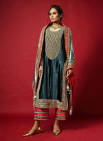 Load image into Gallery viewer, Royal Blue Velvet Long Kurta Set
