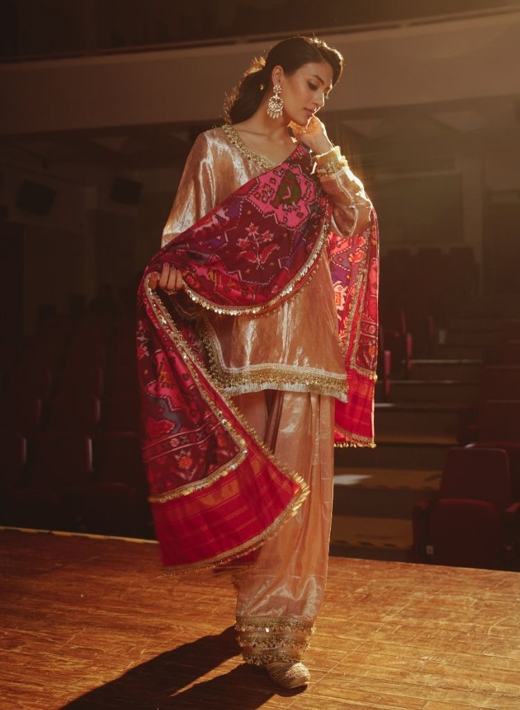 Salmon Pink Brocade Farshi Salwar Set