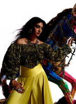 Load image into Gallery viewer, Olive Green Off Shoulder Blouson
